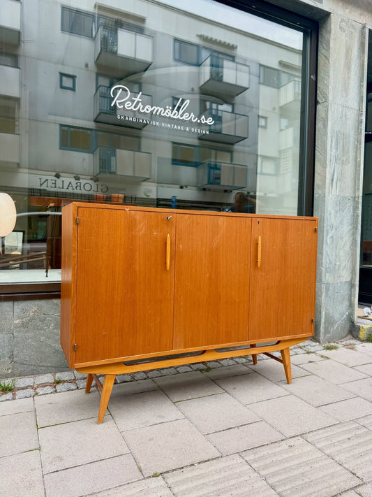 Highboard ”Casino”
