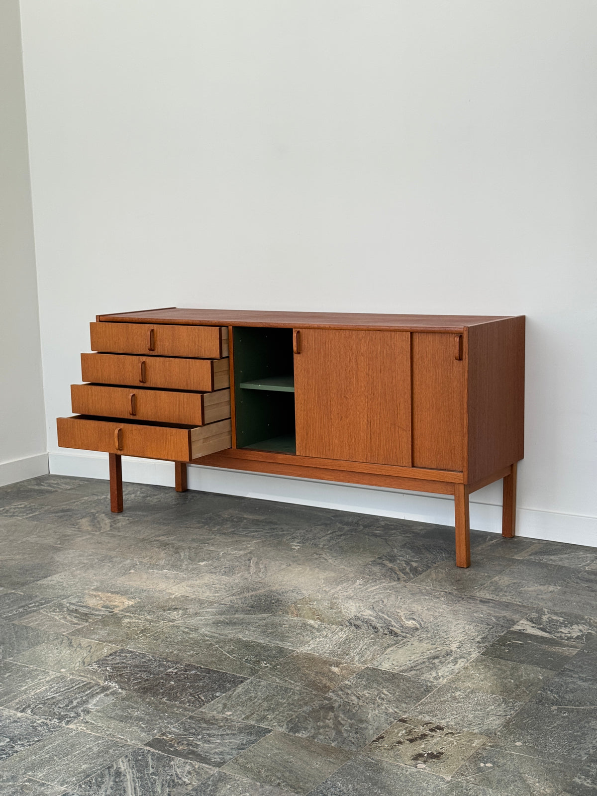 Sideboard "Variett", Bertil Fridhagen för Bodafors